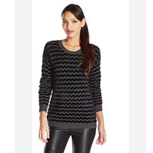 BCBG Generation Textured Chevron Fuzzy Knit Chucky Sweater‎ Gray Black Goth XS S